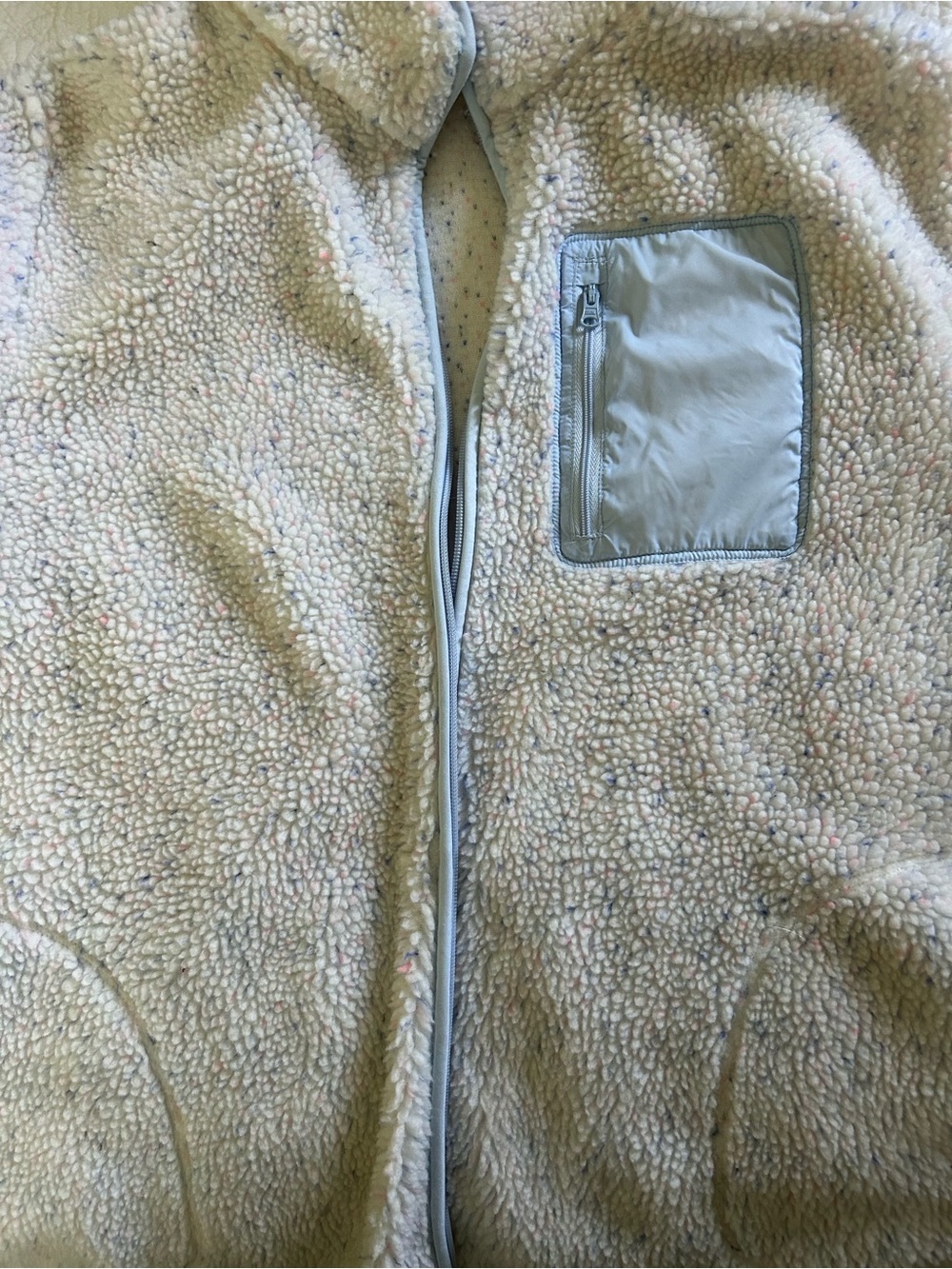Fleece jacket - Picture 2 of 3